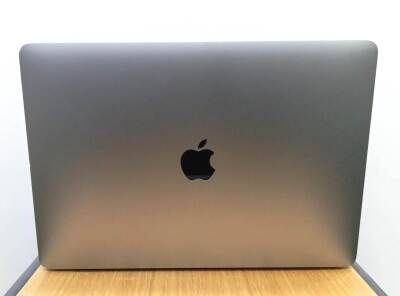 Apple MacBook Pro A1989 2019 i7 16GB DDR3L 256GB SSD O/B TYPE.C Catalina 13.3