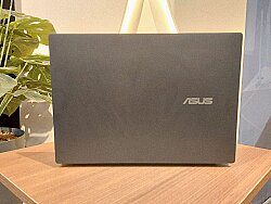 Asus Intel Core 7 240H 16GB DDR5 Ram 512GB SSD RTX5070 8GB 16