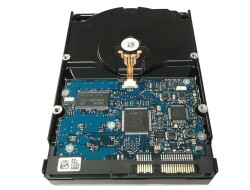 Hitachi HUA722020ALA330 Sata3 7200Rpm 32MB 3.5 inç 2TB HDD - 4