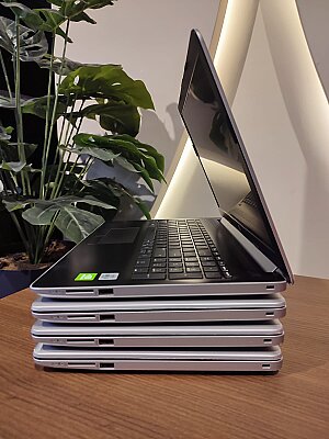 Hp 15-da1118nt i5 8265u 16 GB Ram 256 GB M2 Nvme Disk Nvidia MX110 2 GB O/B HDMI FreeDos 15.6