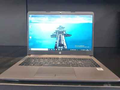 HP 240 G8 i7 1065G7 16Gb Ddr4 512GB M2 NVME O/B HDMI FreeDOS 14
