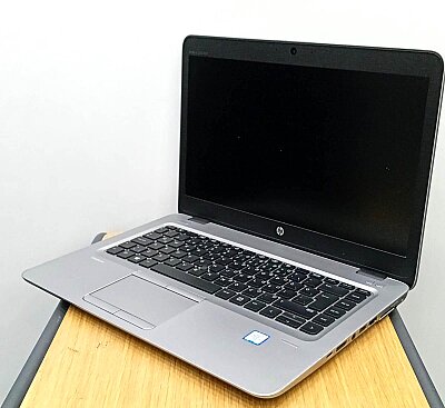 Hp EliteBook 840 G3 İ5 6300U 8Gb Ddr4 256GB M2 SSD O/B VGA DP Win10 14
