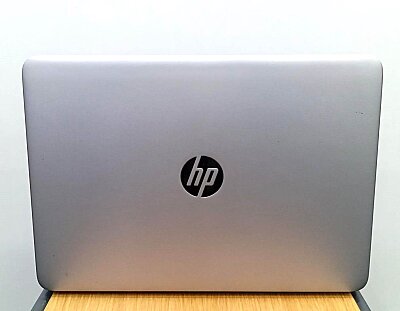Hp EliteBook 840 G3 İ5 6300U 8Gb Ddr4 256GB M2 SSD O/B VGA DP Win10 14