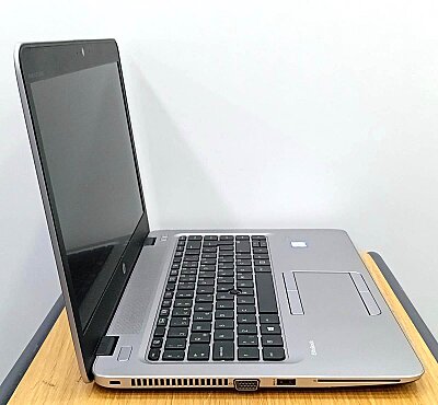 Hp EliteBook 840 G4 İ5 7300U 8Gb Ddr4 256GB M2 SSD O/B VGA DP Win10 14