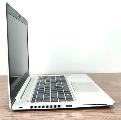 HP EliteBook 840 G5 İ7 8550U 16Gb Ddr4 512GB M2 NVME O/B HDMI Win10 14