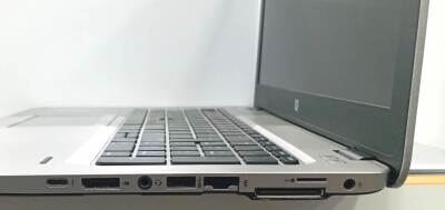 Hp EliteBook 850 G4 i7 7500U 8Gb Ddr4 256GB M2 NVME SSD O/B DP/VGA Win10 15.6