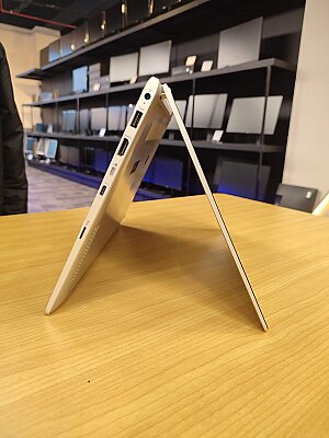 HP ELİTEBOOK X360 1030 G2 i5 7300U 8Gb Ddr4 256GB NVME SSD O/B Win10 14