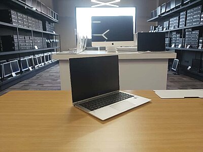 HP ELİTEBOOK X360 1030 G2 i5 7300U 8Gb Ddr4 256GB NVME SSD O/B Win10 14