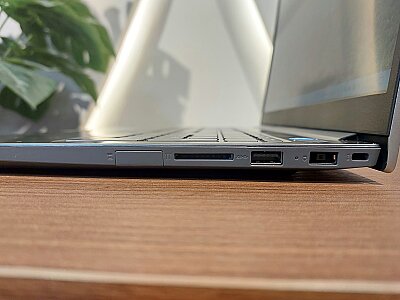 Lenovo ThinkBook 15-IML İ5 10210u 16Gb Ddr4 512GB M2 NVME Radeon 620 2GB HDMI TYPE-C Win10 15.6