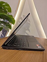 Lenovo ThinkPad E14 i7 10510U 16Gb Ddr4 512GB SSD AMD RX640 2GB FreeDOS 14