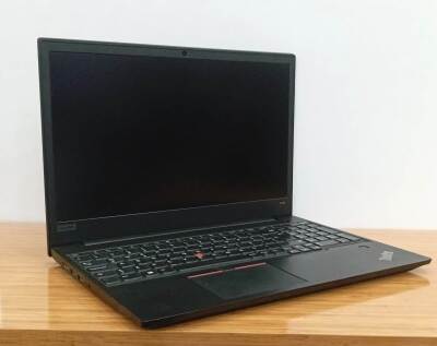 Lenovo ThinkPad E580 i5 8250u 16Gb Ddr4 256GB M2 NVME O/B HDMI WİN10PRO 15.6