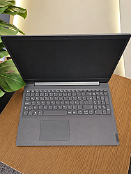 Lenovo V15-IWL İ5 8265U 8Gb Ddr4 256GB SSD MX110 2GB HDMI FreeDOS 15.6