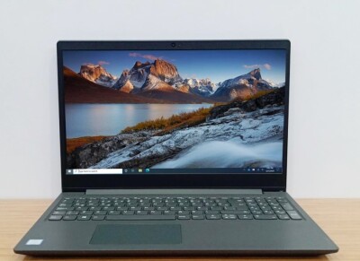 Lenovo V15-IWL İ5 8265U 8Gb Ddr4 512GB SSD MX110 2GB HDMI FreeDOS 15.6