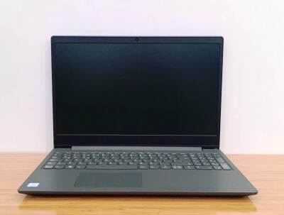 Lenovo V15-IWL İ5 8265U 8Gb Ddr4 512GB SSD MX110 2GB HDMI FreeDOS 15.6
