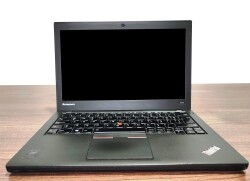Lenovo X240 i5 4300U 8Gb Ddr3L 256GB SSD O/B Vga FreeDOS 12.5