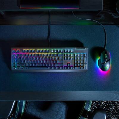 Razer BlackWidow V4 X RGB Green Switch Kablolu Mekanik Oyuncu Klavyesi - 3